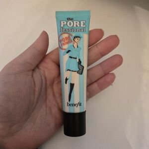 NWT. Benefit The POREfessional Pore Primer - Nude 0.75